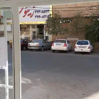 اجاره مغازه در20متری حائری برای میوه فروشی و بنگاه|اجارهٔ مغازه و غرفه|قم, چهار امامزاده|دیوار