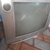 تلویزیون قدیمی و کلید برق|تلویزیون و پروژکتور|شیروان (خراسان), |دیوار