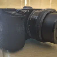 سونی آلفا۶۴۰۰|دوربین عکاسی و فیلم‌برداری|تربت‌حیدریه, فردوسی جنوبی|دیوار