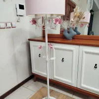 آباژور صورتی رنگ فلزی