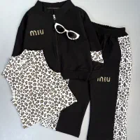 سه تیکه سوییشرت|کفش و لباس بچه|تهران, شهرک صدرا|دیوار