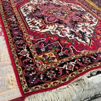 فرش دستبافت هریس لاکی