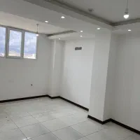 اداری۱۰۰متری کلیدنخورده پارکینگ دار امیریه شمالی