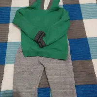 ست های بچگانه واقعا در حدنو|کفش و لباس بچه|شاهینشهر, شهرک سایت|دیوار