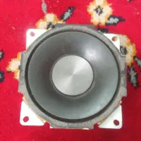 دو عدد باند و سه عدد تیوتر