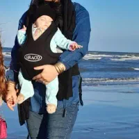 آغوشی نوزاد