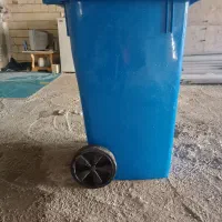 سطل زباله|لوازم نظافت|صدرا-فارس, باغشهر دادگستری قدیم|دیوار