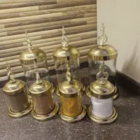 ۳شیشه بزرگ و ۴ تا کوچک