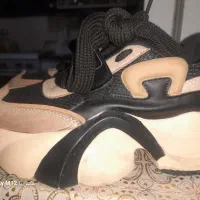 کفش اسپرت|کیف، کفش، کمربند|بروجرد, |دیوار