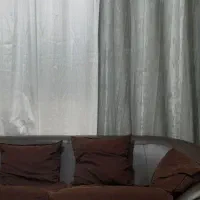 مبل راحتی چرم کارکرده تمیزبفروش میرسد