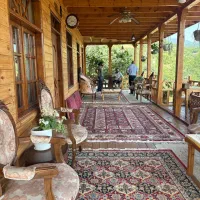 اقامت در اقامتگاه بومگردی تور طبیعت گردی در جنگل|تور و چارتر|تهران, اکباتان|دیوار