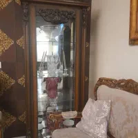 یک عدد بوفه فروشی میباشد