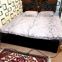 چهارچوب تختخواب وتشک دست دوم