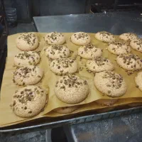 خواهان لوازم قنادی