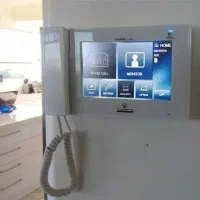 خدمات برق ساختمان، نصب و تعمیر آیفون