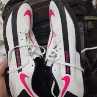 فروش و معاوضه کتونی فوتسال نایک|کیف، کفش، کمربند|قم, پردیسان|دیوار