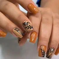 خدمات ناخن با قیمت مناسب