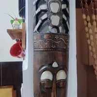 تابلو نقاب چوبی