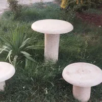 میز و صندلی بتنی