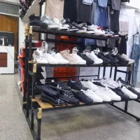 کفش زنانه ودخترانه