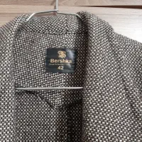 بافت و پالتو|لباس|اصفهان, سرشبادران|دیوار