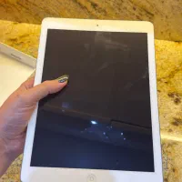 ای پد ایر|تبلت|اصفهان, باغ دریاچه|دیوار