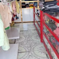 ویترین و قفسه و پوشاک