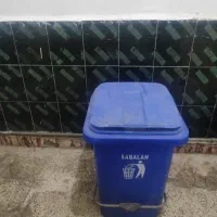 سطل اشغالی بزرگ