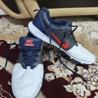 کتونی چرمی و تور۲ رنگ نایک سفید و سرمه ای سایز 45