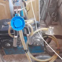 دستگاه شیردوش