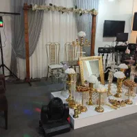 سالن عقد و تولد و مجالس عقد و عروسی با ظرفیت ۱۵۰