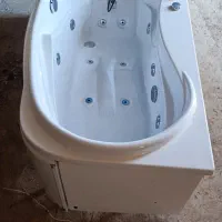 یک دستگاه جکوزی نونوویک عددشومینه|لوازم حمام|فسا, |دیوار