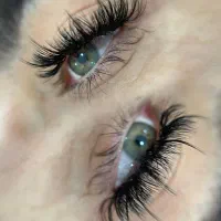 خدمات/اموزش تخصصی اکستنشن /لیفت و لمینت