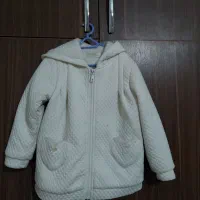 کفش و لباس بچه