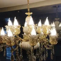 لوستر برنج ۶شاخه ۱۲ شعله|لوستر و چراغ آویز|قم, شهرک قدس|دیوار
