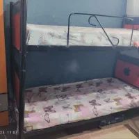 تخت دو طبقه فلزی محکم و نو با تشک
