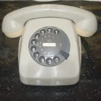 تلفن قدیمی