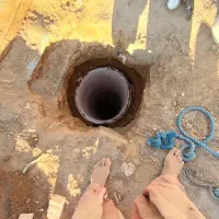 چاه کن چاه فاضلاب