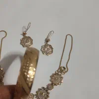 طلا|جواهرات|سربیشه, |دیوار