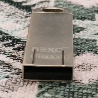 فروش فلش ۱۶ گیگبایت