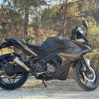 موتورسیکلت RS 200 نوک ‌مدادی مدل ۹۸