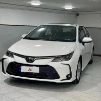 تویوتا کرولا هیبرید