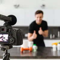 فیلمبردار ساده برای ضبط ویدیو یوتوب