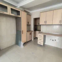 آپارتمان شهرکی با نگهبانی ۲۴ ساعته سند دار