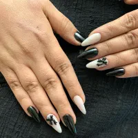 خدمات کاشت ناخن زعفرانیه،رضانژاد|خدمات آرایشگری و زیبایی|تبریز, |دیوار