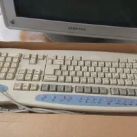 مانیتور سامسونگ و کیبورد