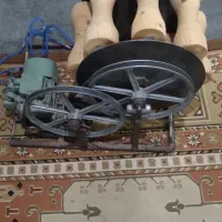 ماساژور دست ساز