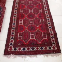 قالیچه دستبافت و دو عدد پشتی قدیمی سالم|فرش|بیرجند, |دیوار