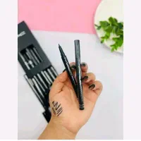 خط چشم ماژیکی مک