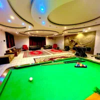 اجاره روزانه‌باغ استخر سرپوشید تمیز آب گرم بیلیارد